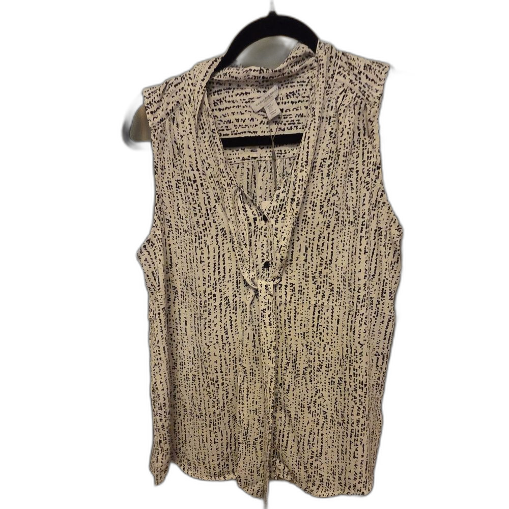 Carolina Belle Black and White Sleeveless Blouse